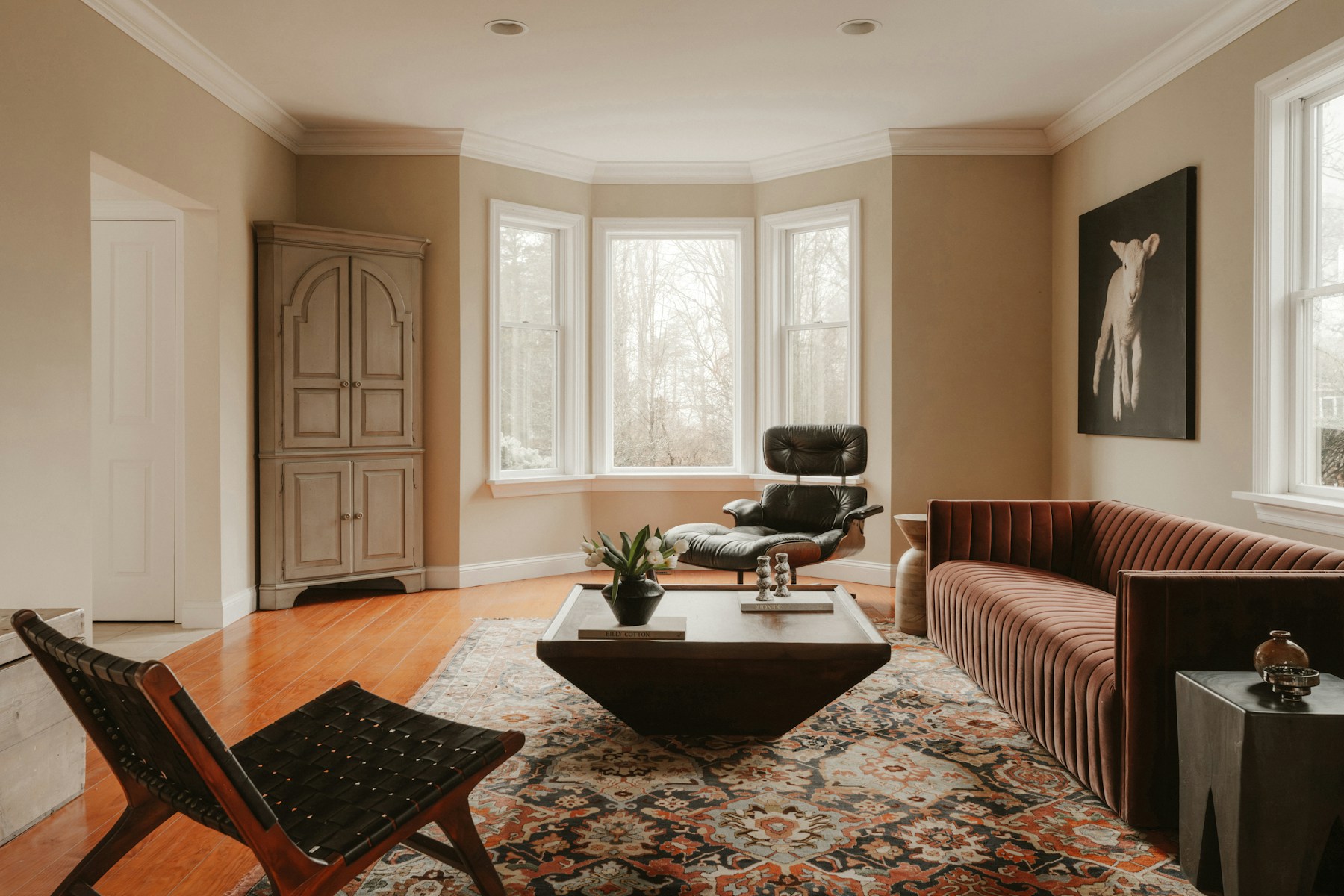 Interior material and atmosphere reference
